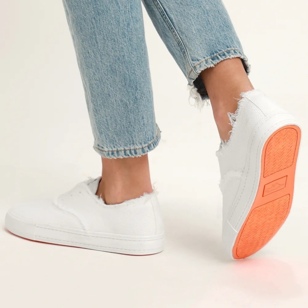 Rocket Dog White Sneakers Women’s 9